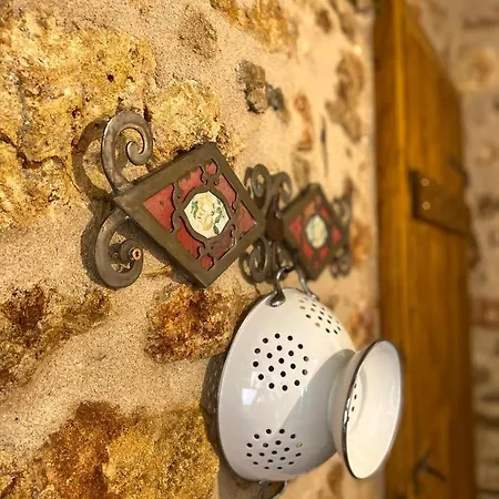 Traditional Stone House In Chandrinos