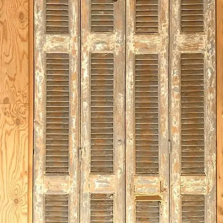 Traditional Stone House In * Chandrinos