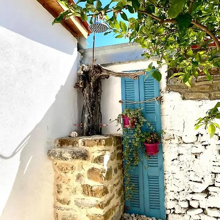 Traditional Stone House In Daire *