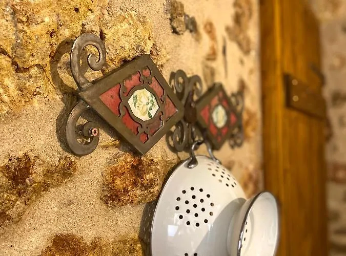 Traditional Stone House In Chandrinos