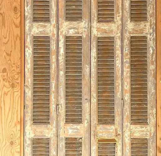 Traditional Stone House In * Chandrinos