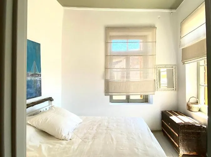 Traditional Stone House In Chandrinos