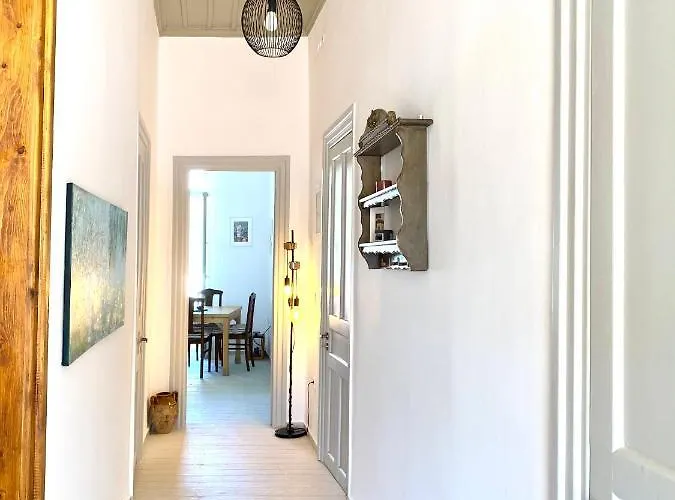 Apartamento Traditional Stone House In